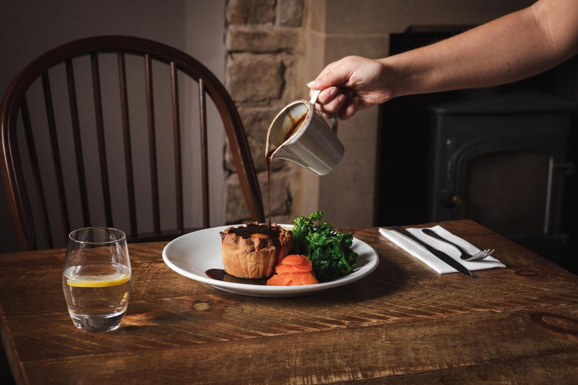 The Pilsley Inn - Chatsworth Baslow Exterior foto